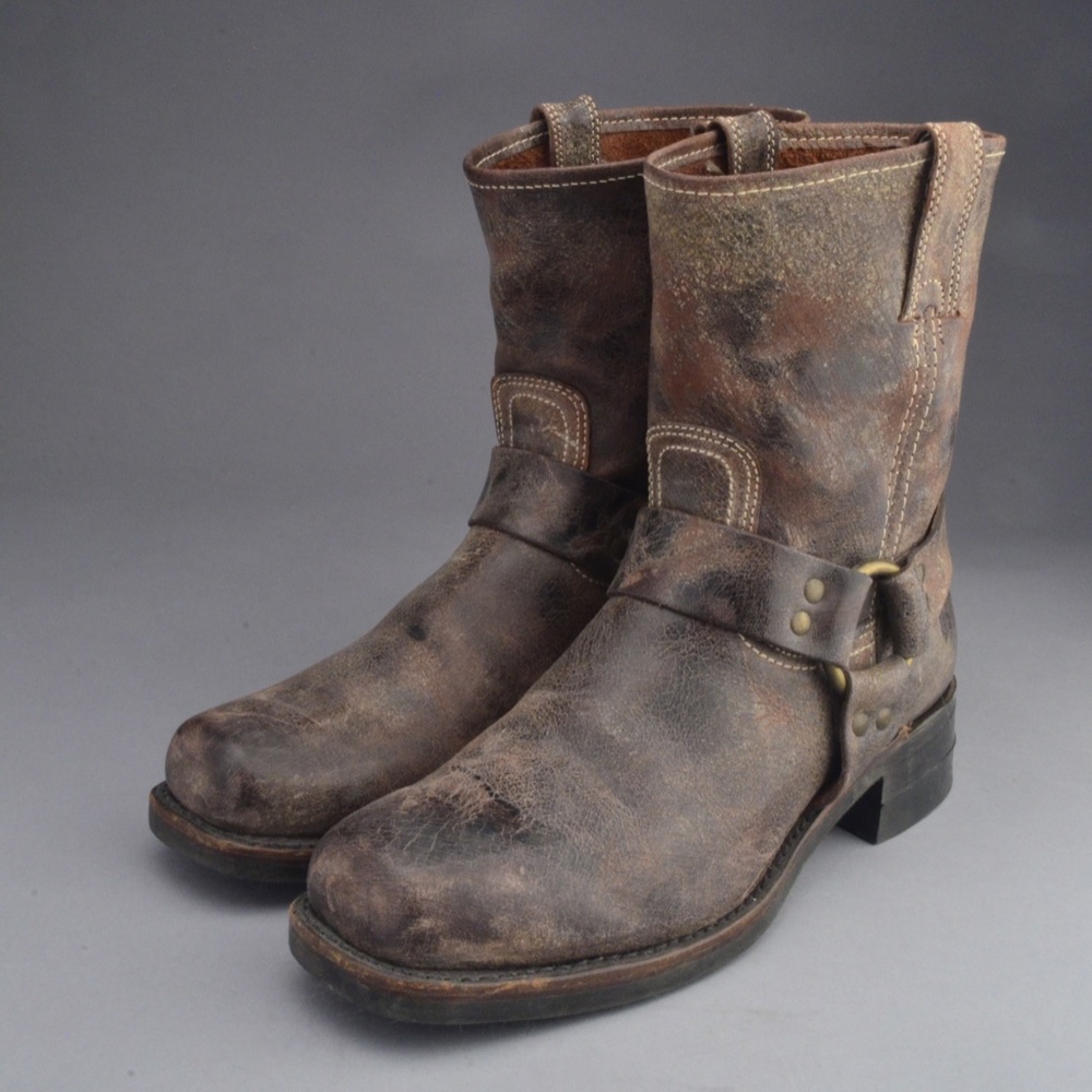 FRYE men’s harness leather boots brown distressed mens size 9.5